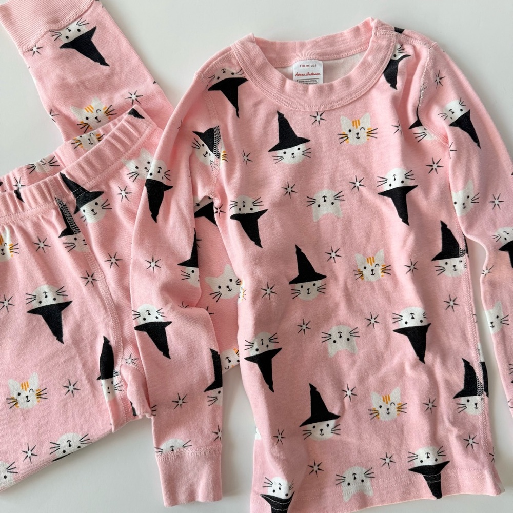 Hanna Andersson  Halloween Organic Cotton Pajamas PJ Pink Cats in Hats size 5